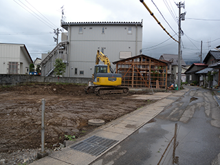 基礎及び外構の撤去